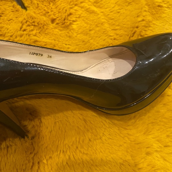 Prada semi round toe heels size 36 used condition - Picture 5 of 16